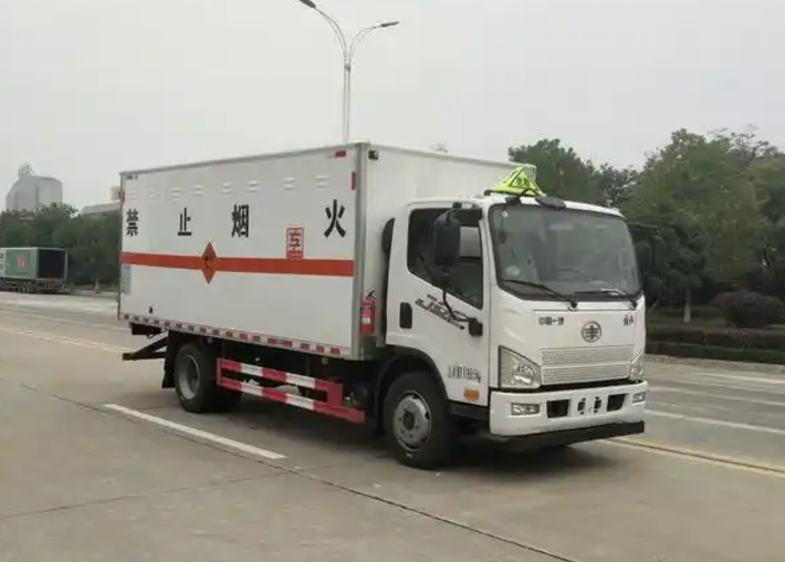 且末爆破器材运输车可以上高速吗？